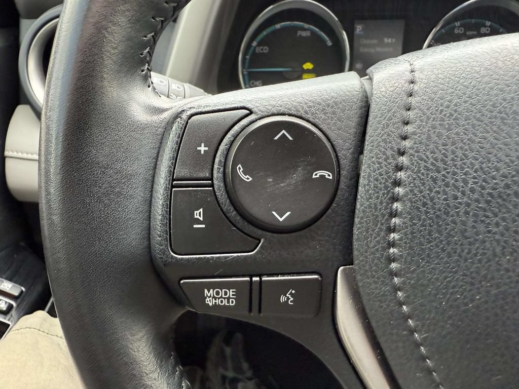 Used 2017 Toyota RAV4 Limited AWD/4WD image 22