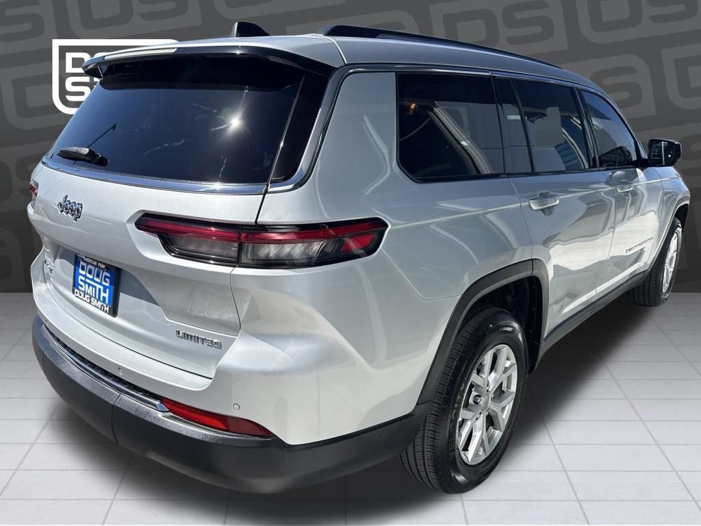 Used 2021 Jeep Grand Cherokee L Limited AWD/4WD image 4