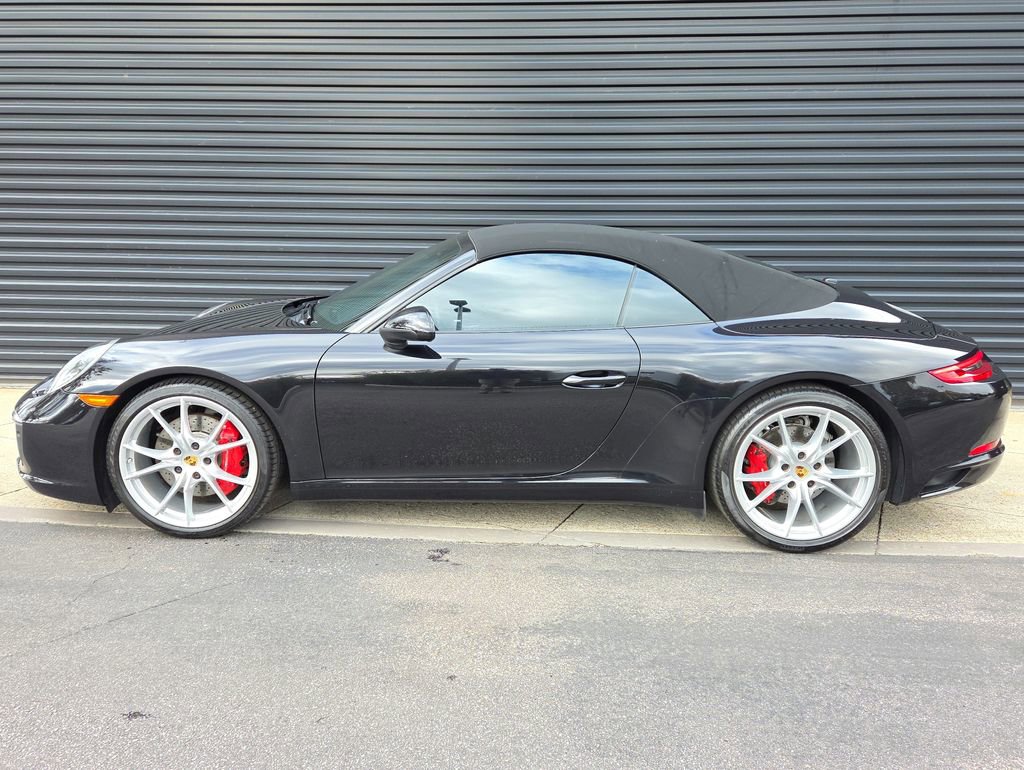 Certified 2017 Porsche 911 Carrera S image 2