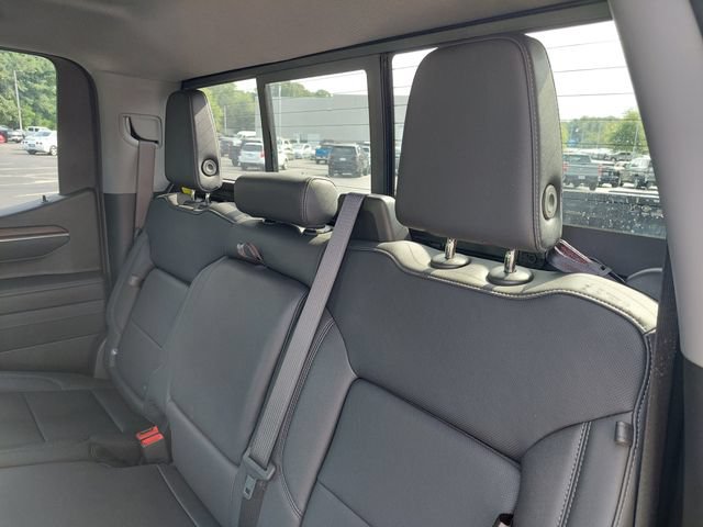 Used 2024 GMC Sierra 1500 SLT w/ SLT Premium Plus Package AWD/4WD image 40