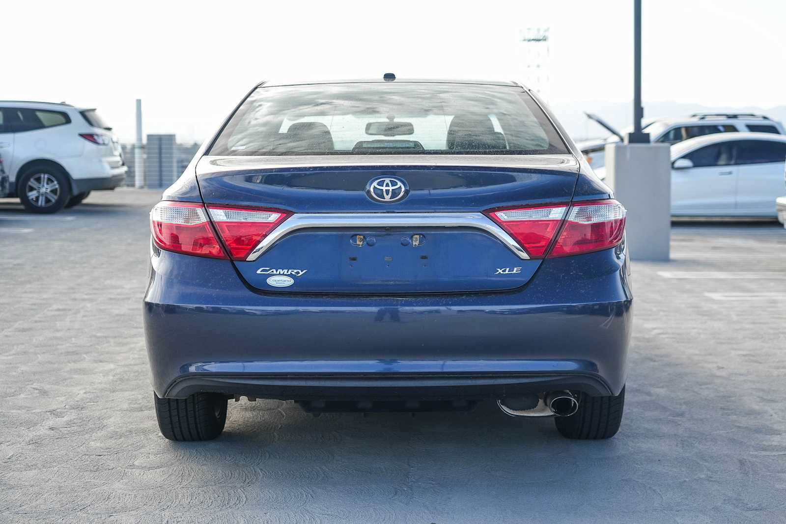 Used 2017 Toyota Camry XLE w/ Convenience Package FWD image 7