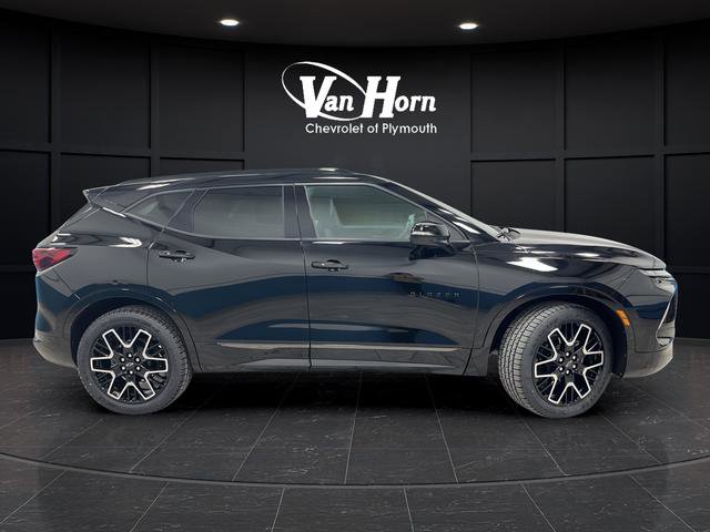 Used 2024 Chevrolet Blazer RS w/ Enhanced Convenience Package image 2