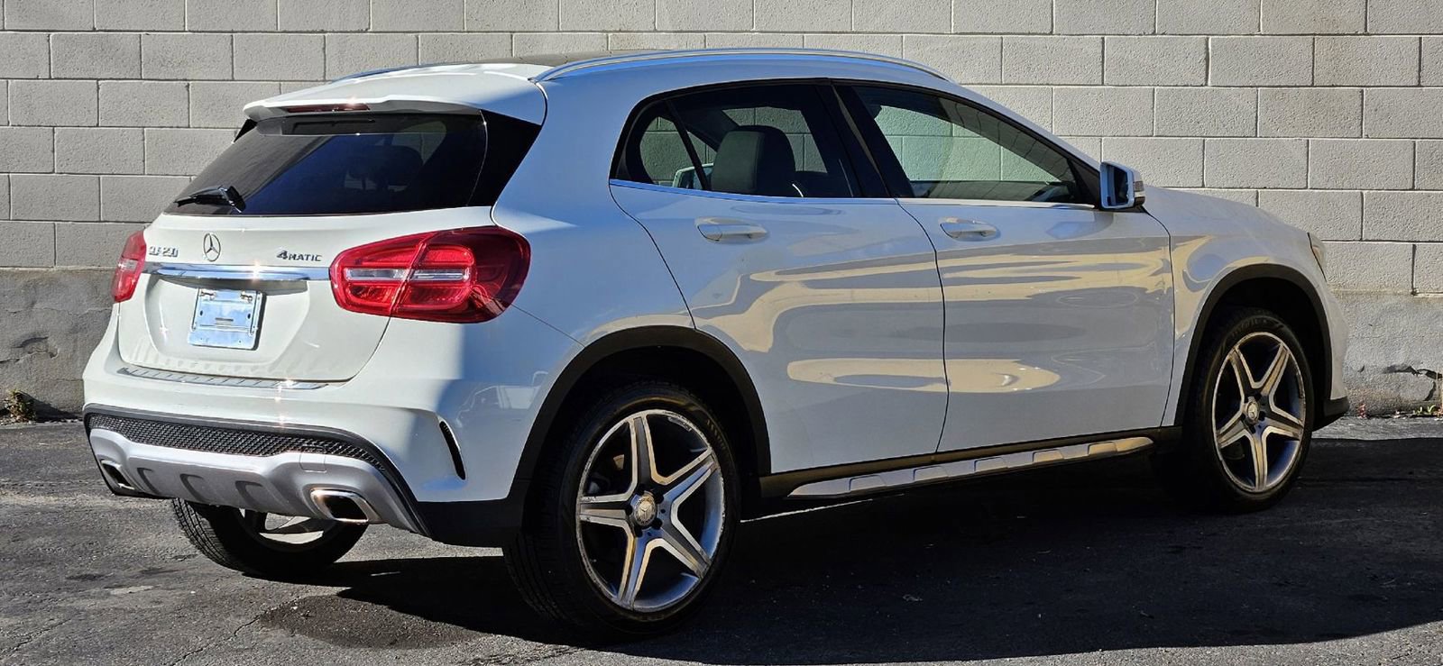 Used 2015 Mercedes-Benz GLA 250 4MATIC image 5