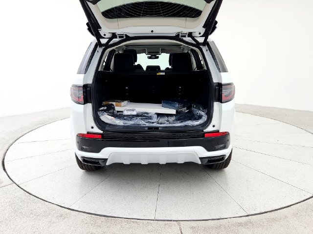 Certified 2025 Land Rover Discovery Sport S AWD/4WD image 19