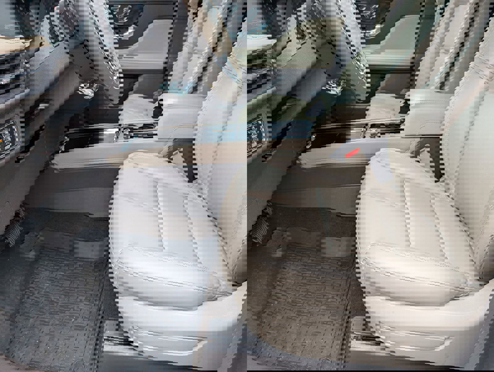 Used 2023 Lincoln Corsair FWD image 15