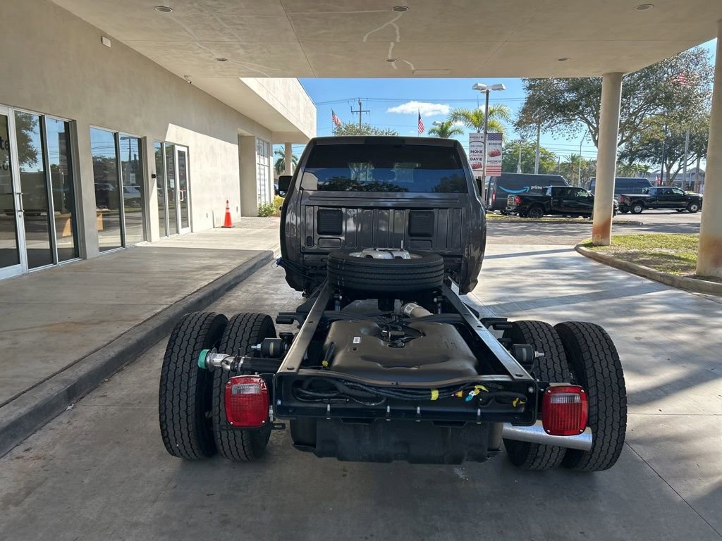 New 2026 RAM 5500 Tradesman image 29