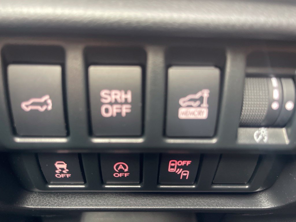 Used 2023 Subaru Forester Premium AWD/4WD image 19