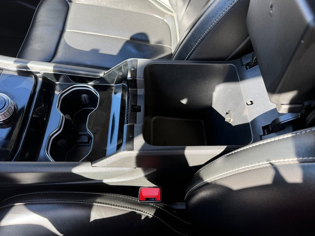 Used 2023 Jeep Grand Cherokee L Limited w/ Luxury Tech Group II image 35