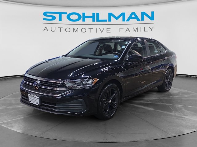 Used 2023 Volkswagen Jetta SE FWD image 1