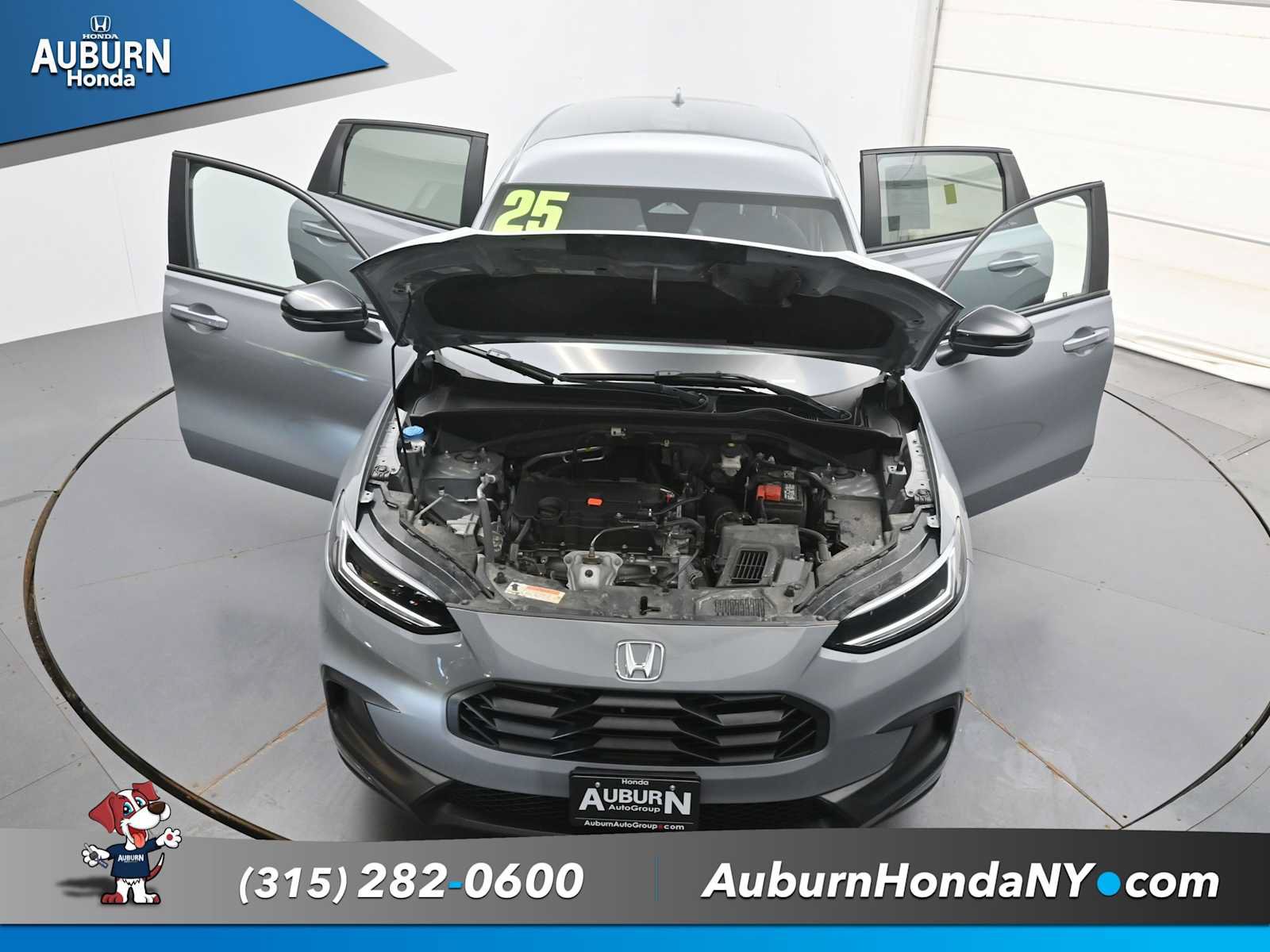 Used 2025 Honda HR-V Sport image 35