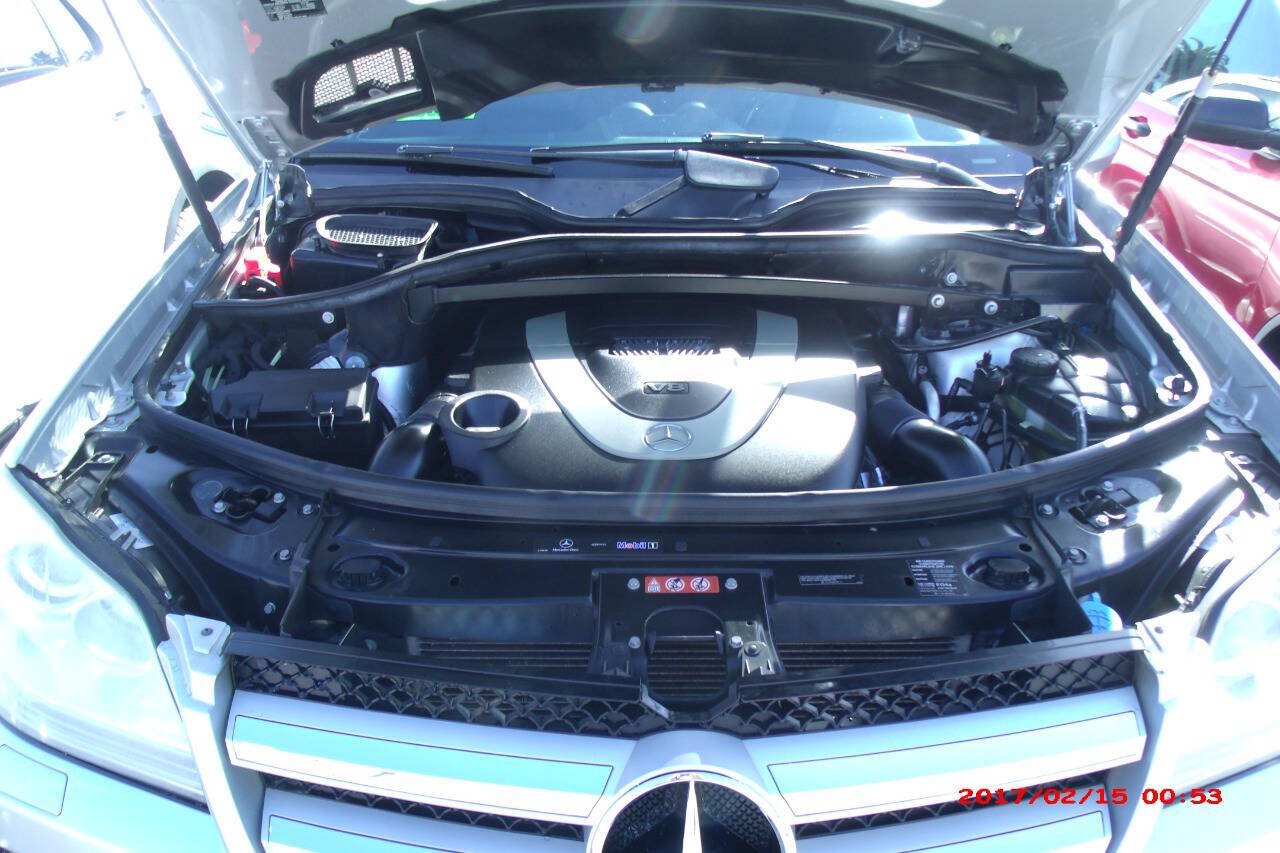 Used 2010 Mercedes-Benz GL 450 4MATIC image 28