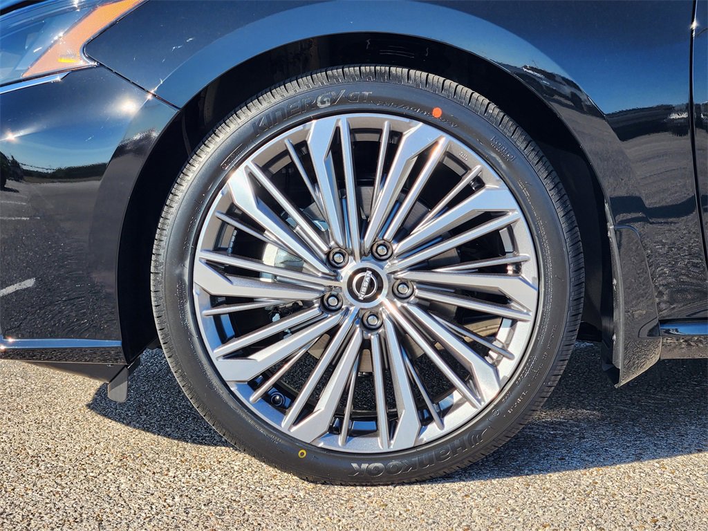 New 2025 Nissan Altima 2.5 SL image 7