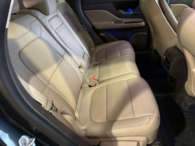 Used 2021 Lincoln Corsair Reserve w/ Elements Package FWD image 13