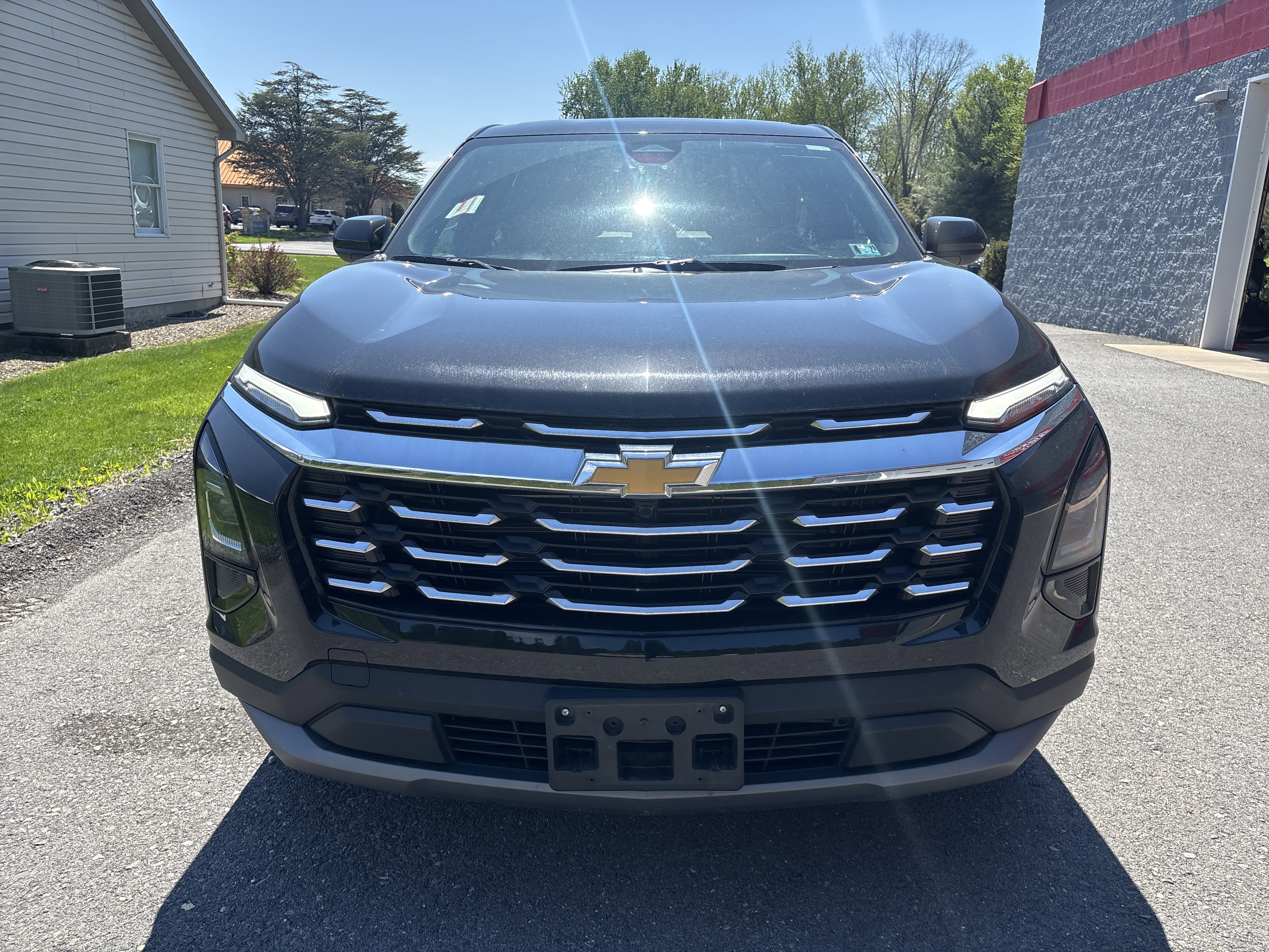 Used 2025 Chevrolet Equinox LT AWD/4WD image 9