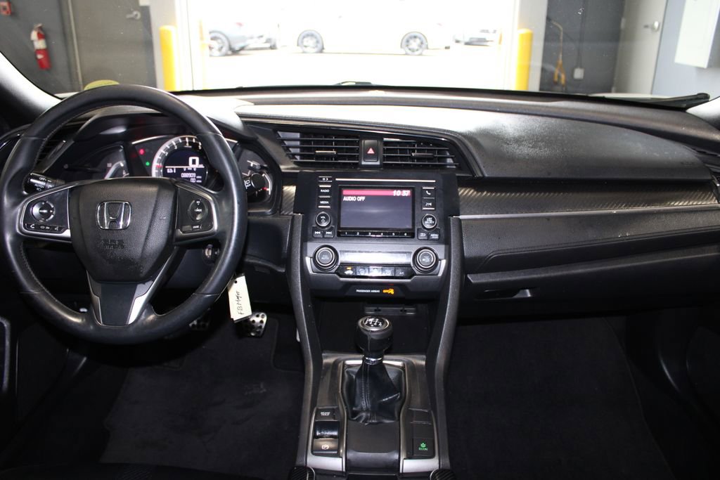 Used 2018 Honda Civic Sport image 21