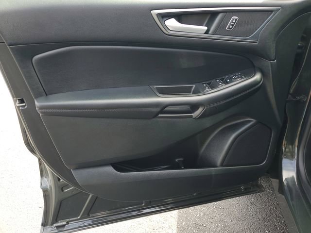 Used 2023 Ford Edge SE image 20