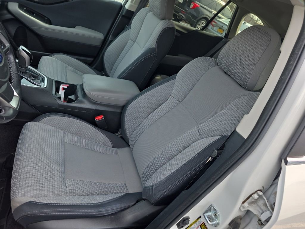 Used 2021 Subaru Outback Premium image 10