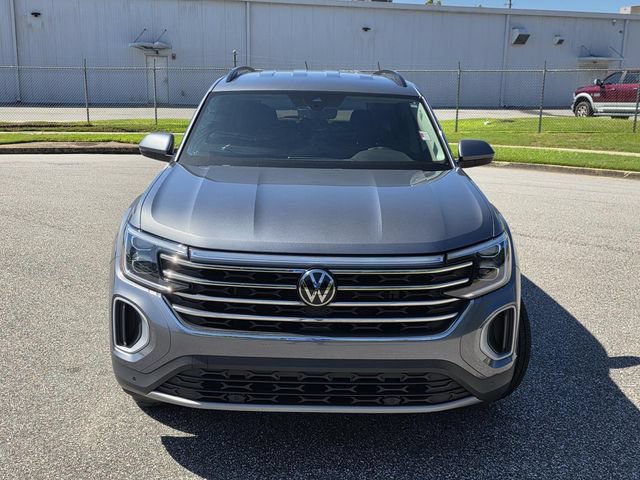 Used 2024 Volkswagen Atlas SE FWD image 2