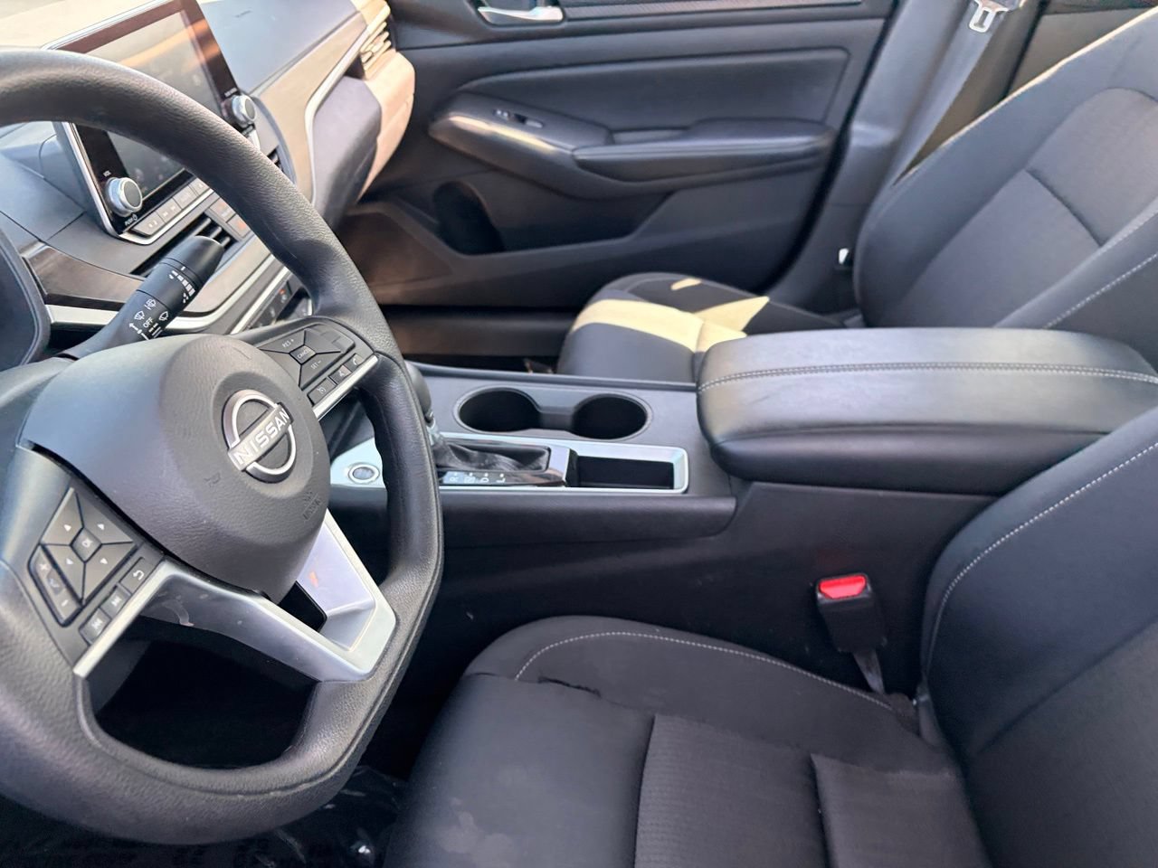 Certified 2025 Nissan Altima 2.5 SV FWD image 19
