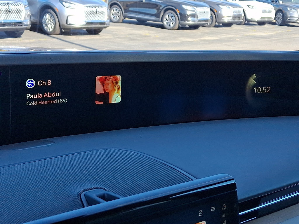 Certified 2025 Lincoln Nautilus Reserve AWD/4WD image 25
