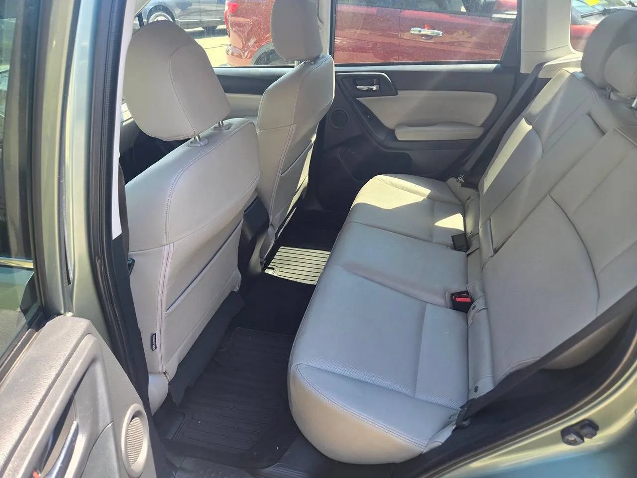 Used 2016 Subaru Forester 2.5i Limited AWD/4WD image 24