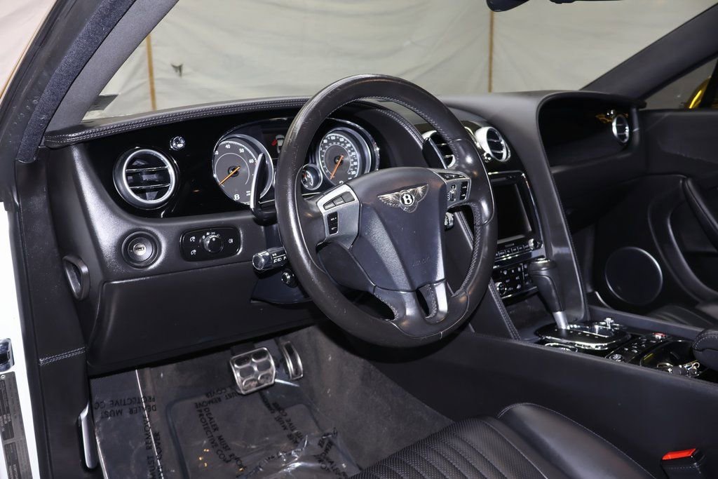 Used 2016 Bentley Continental GT image 23