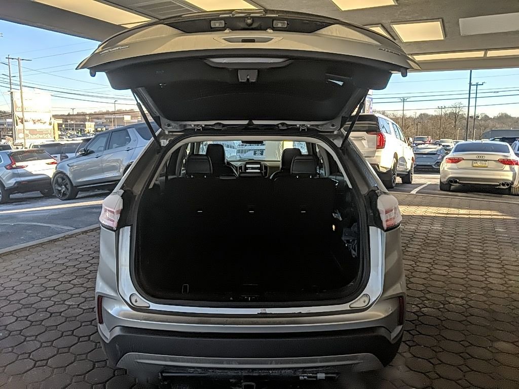 Used 2022 Ford Edge SEL image 9