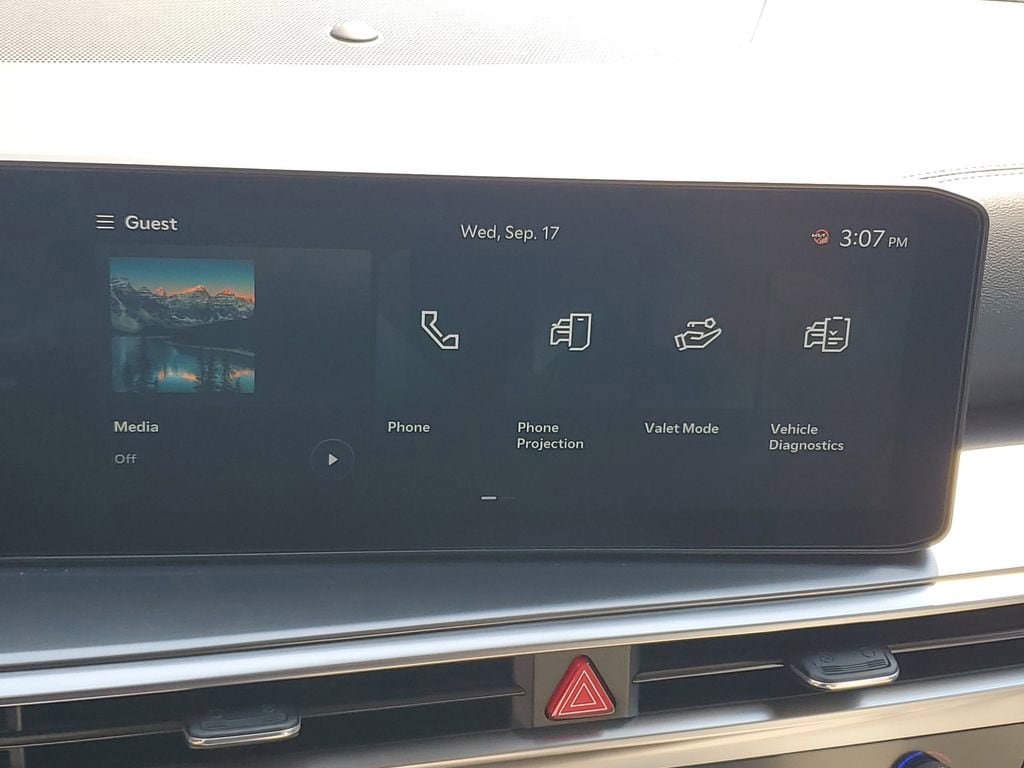 New 2026 Kia Sorento S w/ S Panoramic Sunroof Package FWD image 16