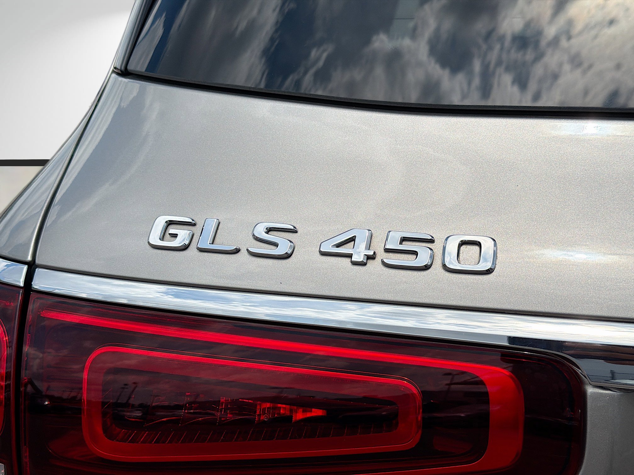 Used 2020 Mercedes-Benz GLS 450 4MATIC image 11