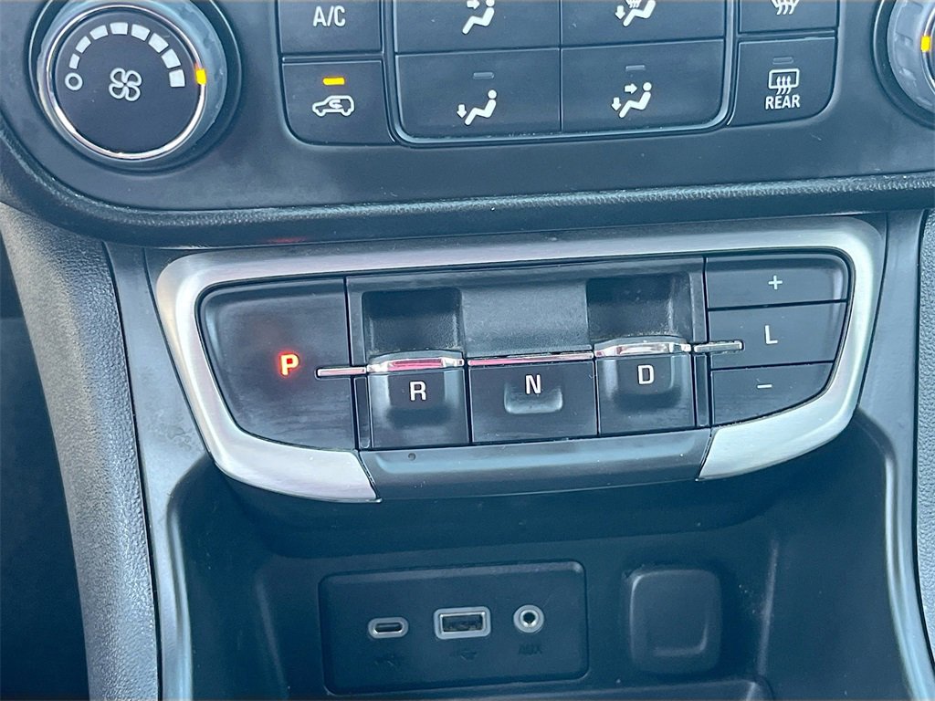 Used 2022 GMC Terrain SLE image 20