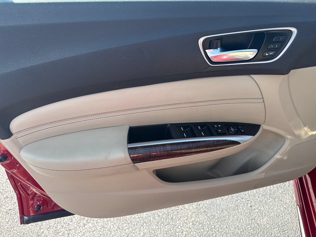 Used 2019 Acura TLX V6 w/ Technology Package FWD image 11