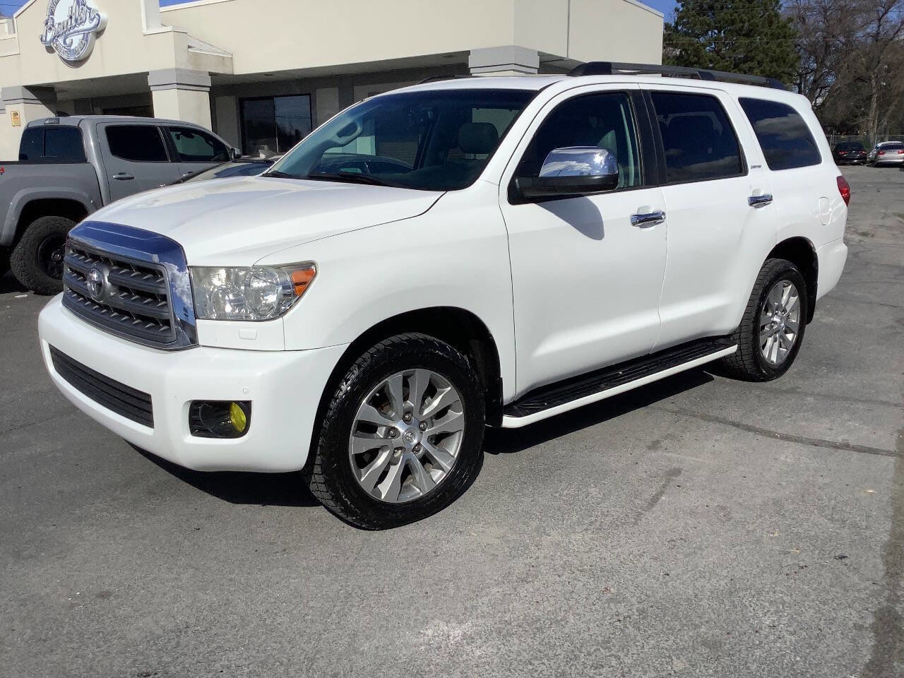 Used 2015 Toyota Sequoia Limited AWD/4WD image 22
