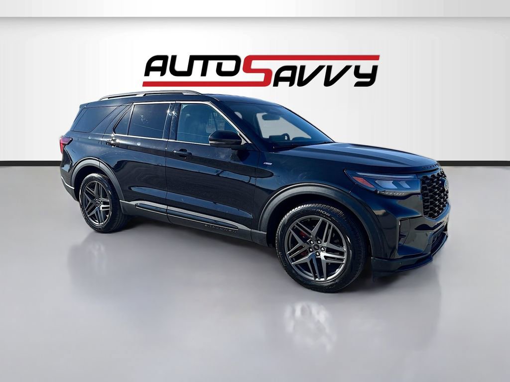 Used 2025 Ford Explorer ST-Line w/ Premium Package