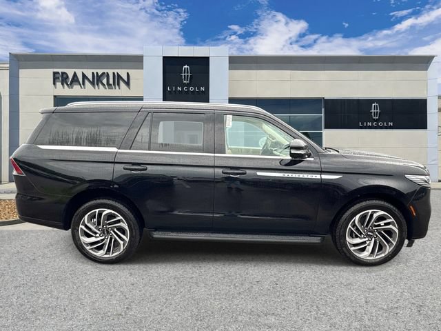 New 2027 Lincoln Navigator Premiere AWD/4WD image 8