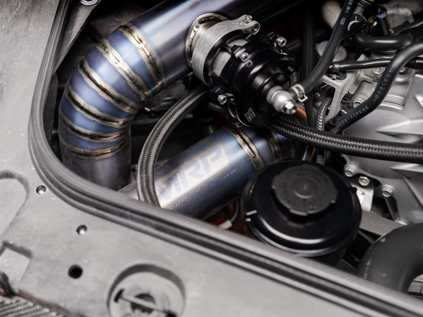 Used 2014 Nissan GT-R Premium AWD/4WD image 48