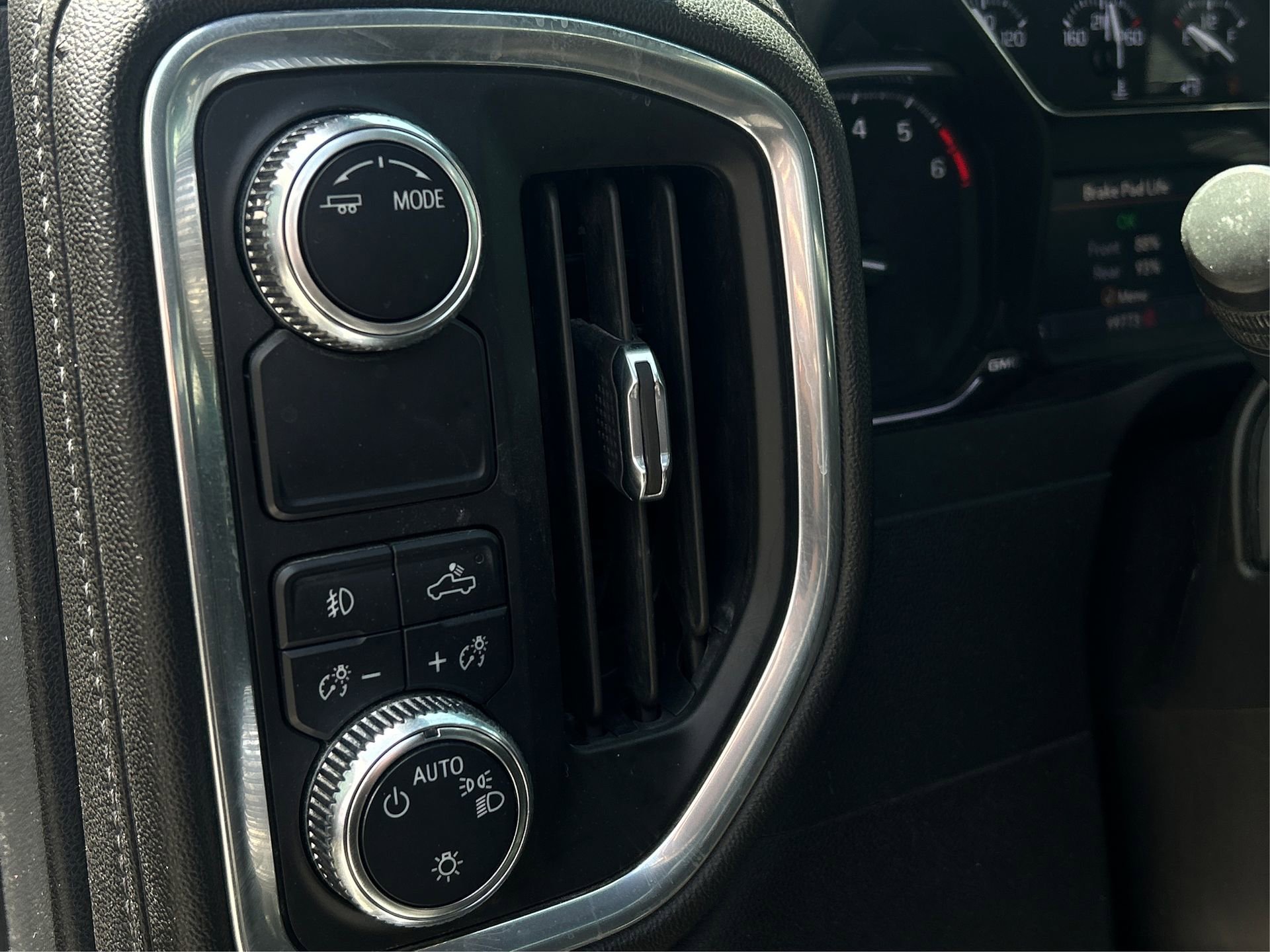 Used 2021 GMC Sierra 1500 Elevation w/ LPO, Elevation Black Package image 22