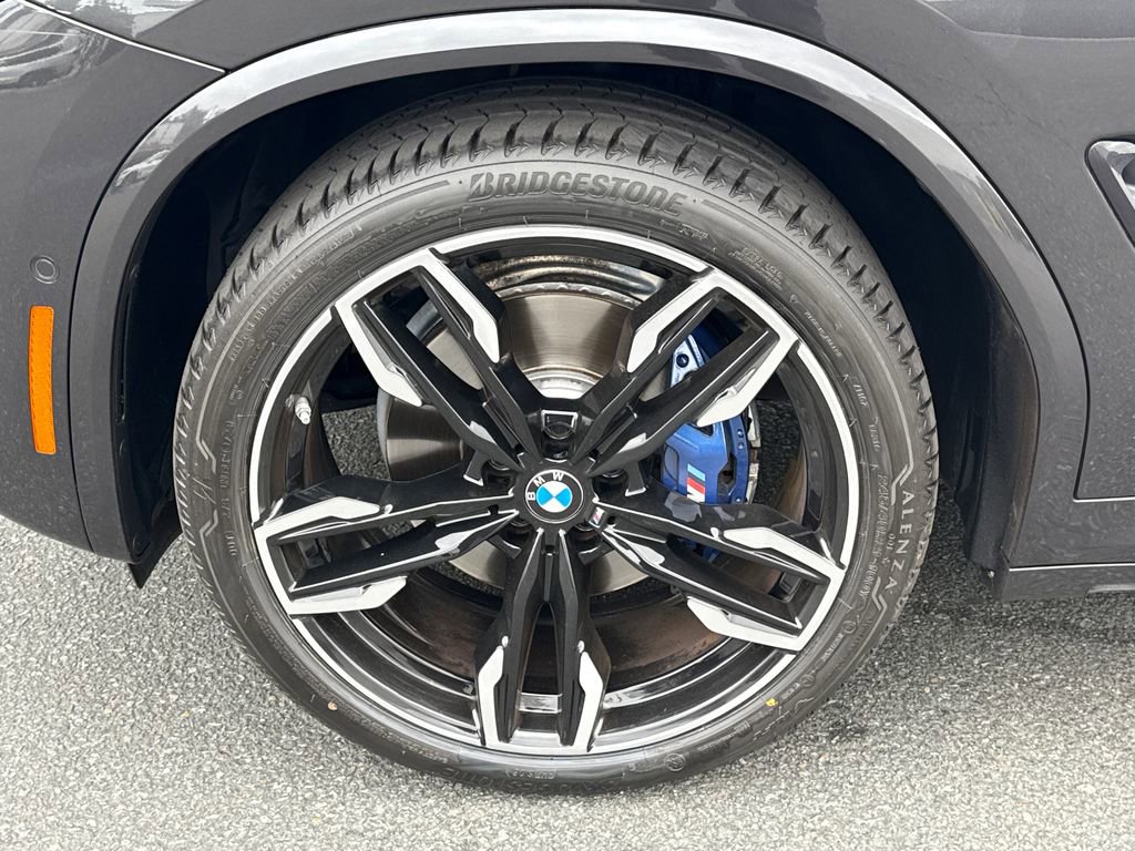 Certified 2024 BMW X4 M40i w/ Premium Package AWD/4WD image 7