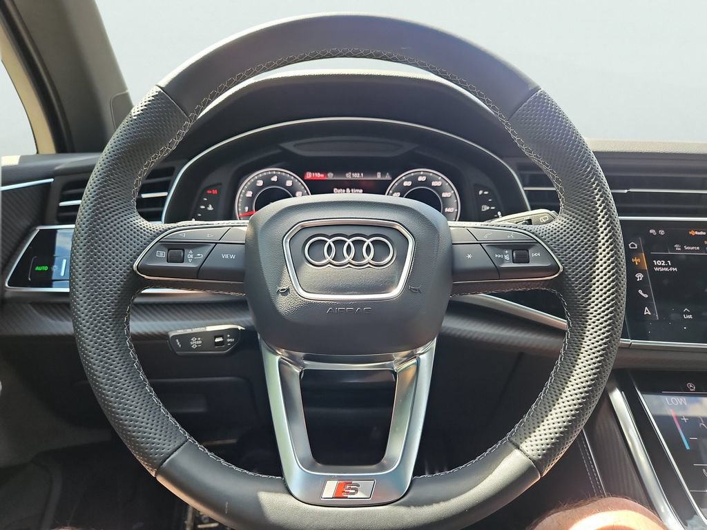 Certified 2025 Audi SQ7 Prestige w/ Prestige Package AWD/4WD image 33