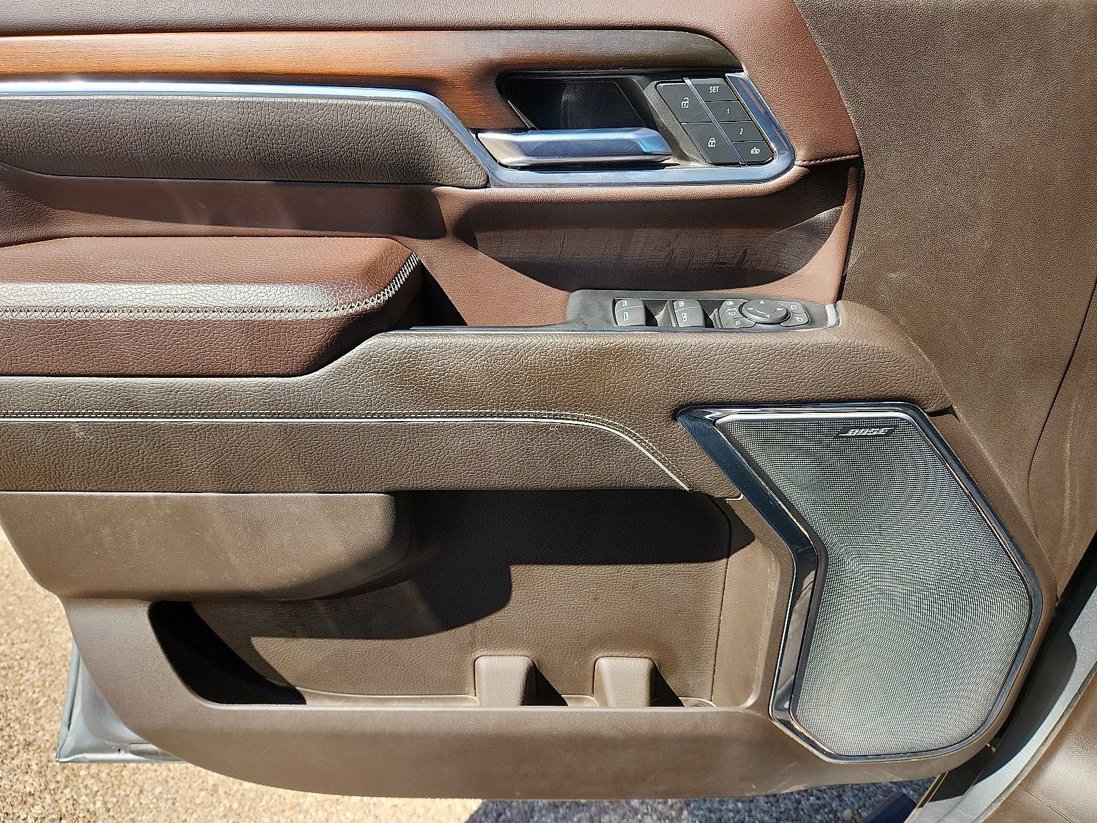 Used 2024 GMC Sierra 2500 Denali w/ Denali Reserve Package image 16