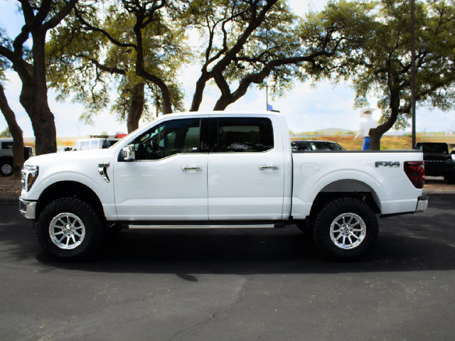 New 2026 Ford F150 Lariat w/ FX4 Off-Road Package AWD/4WD image 2