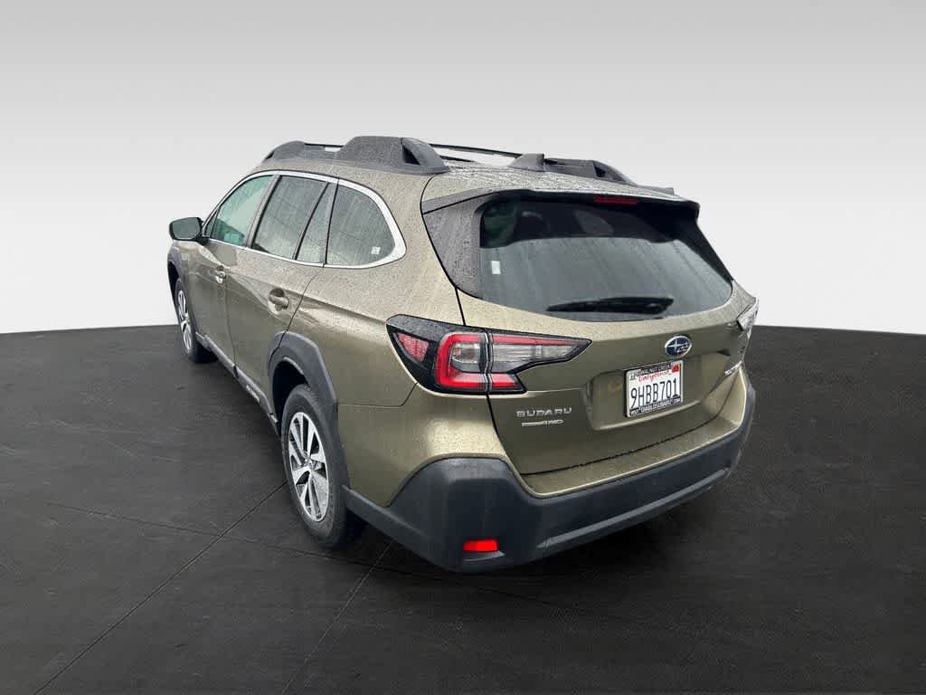 Certified 2024 Subaru Outback Premium image 4