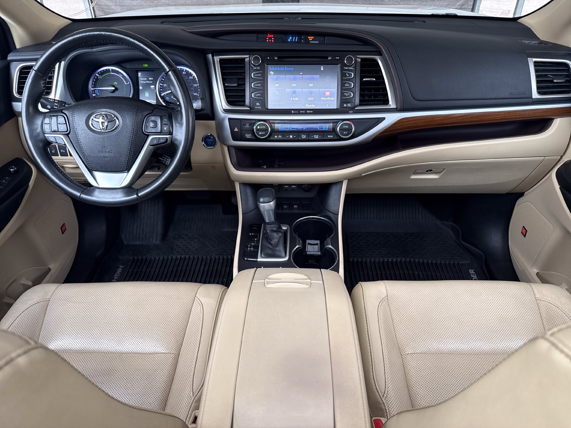 Used 2019 Toyota Highlander Limited Platinum AWD/4WD image 15