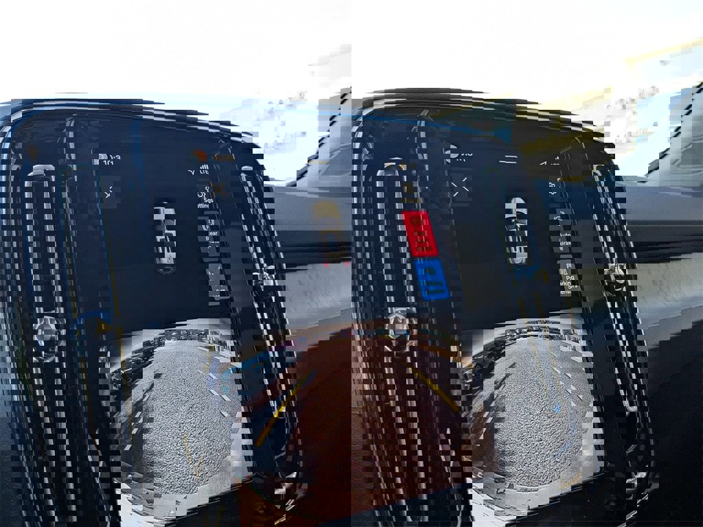 New 2026 Volvo XC40 B4 Core image 29