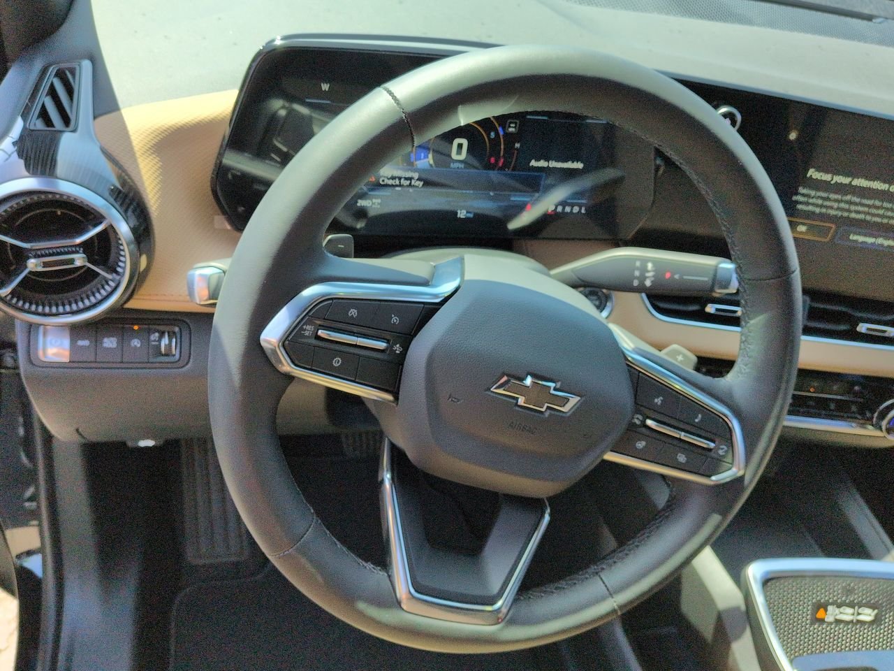New 2026 Chevrolet Equinox ACTIV w/ Convenience Package III AWD/4WD image 11
