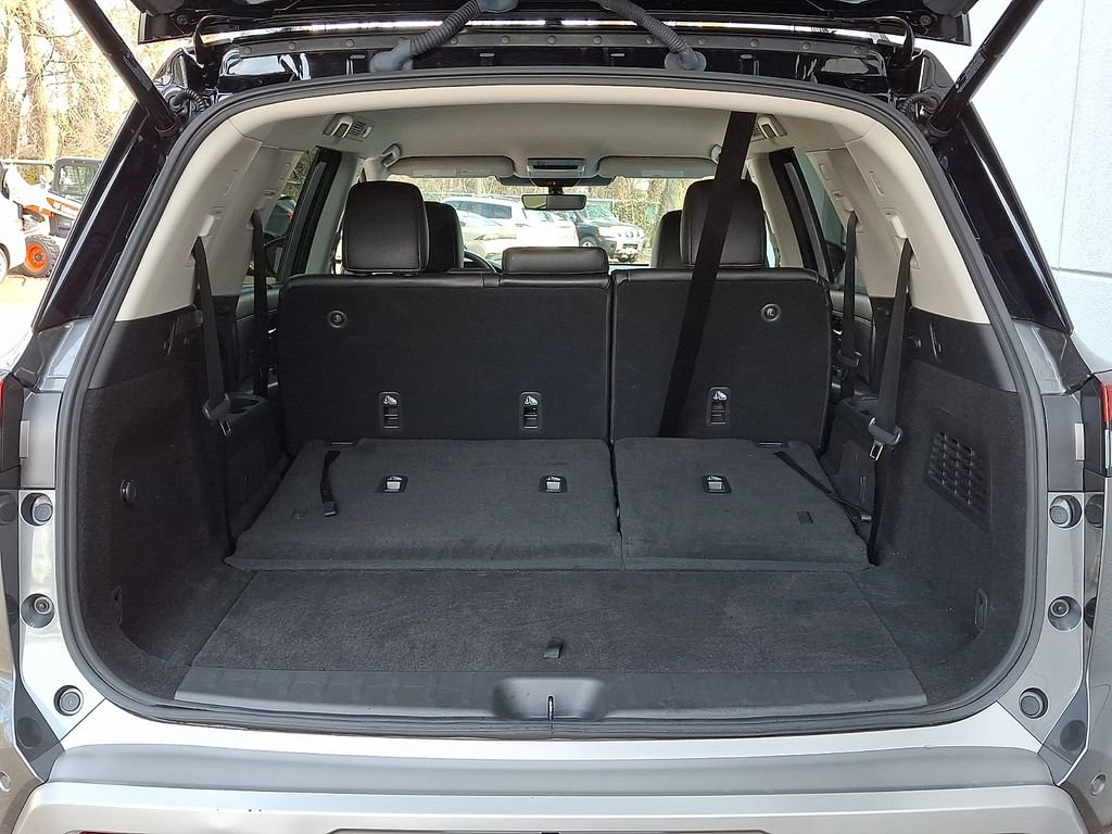 Certified 2023 Nissan Pathfinder SL AWD/4WD image 31