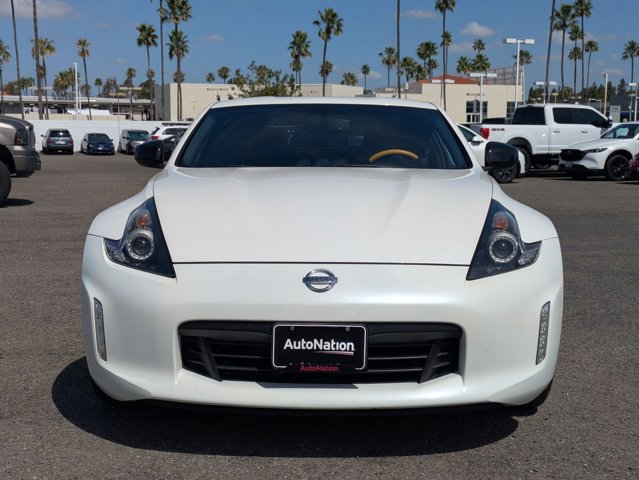 Used 2019 Nissan 370Z Coupe w/ Z34 Heritage Edition - White RWD image 2
