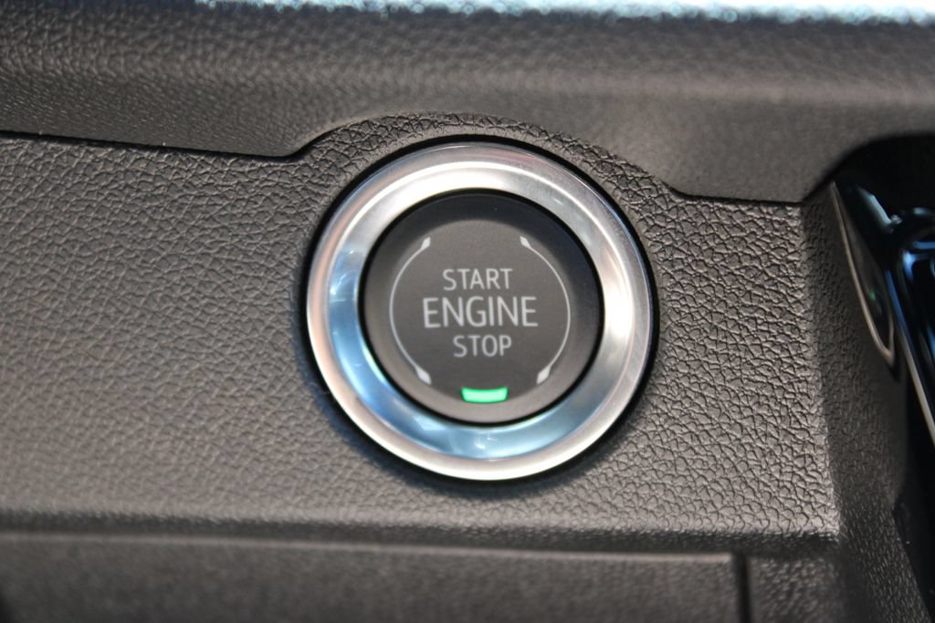 New 2026 Chevrolet Traverse LT w/ Midnight/Sport Edition FWD image 42
