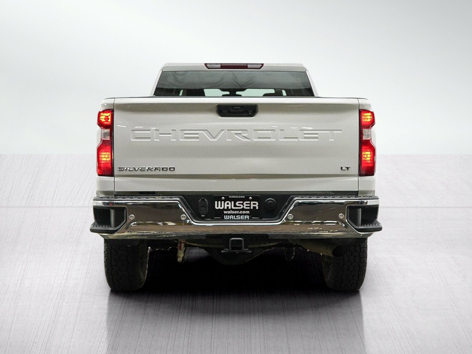 Used 2023 Chevrolet Silverado 2500 LT w/ True North Edition AWD/4WD image 4