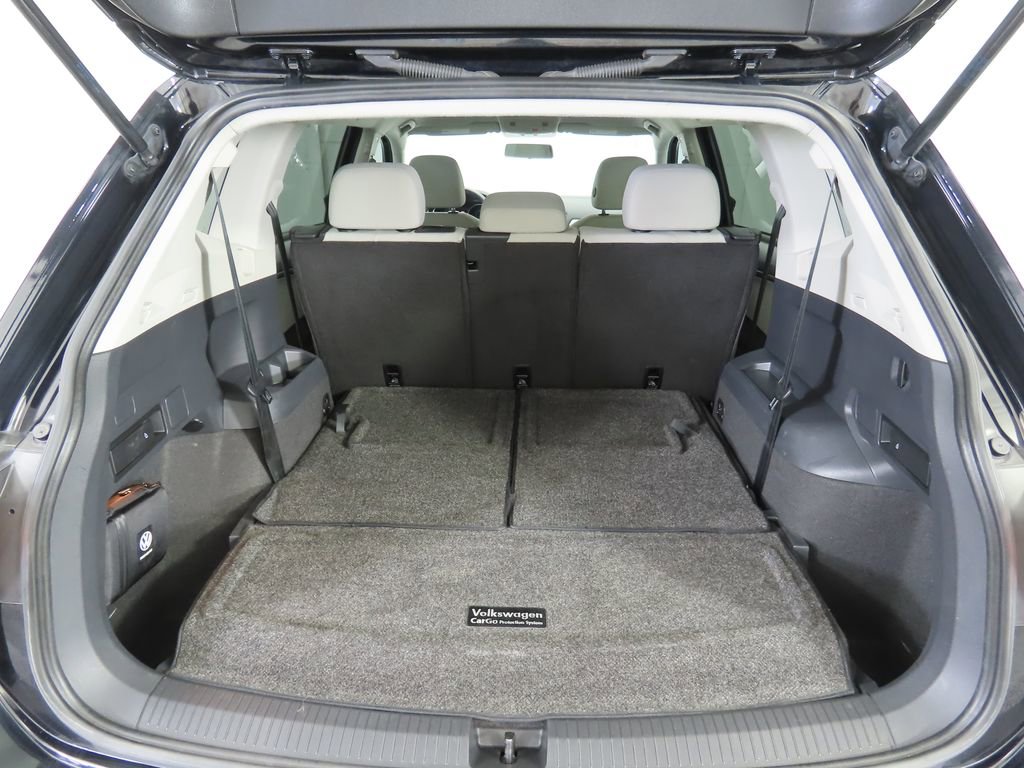 Used 2021 Volkswagen Tiguan S image 28
