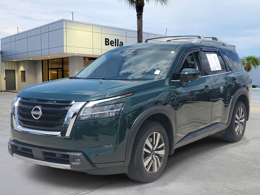 Certified 2024 Nissan Pathfinder SL